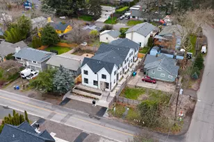 11076 SW 61st Ave, Portland, OR 97219 - Photo 12