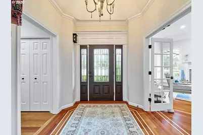 13815 SW Carolina Ct, Tigard, OR 97224 - Photo 6