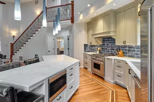 13815 SW Carolina Ct, Tigard, OR 97224 - Photo 16