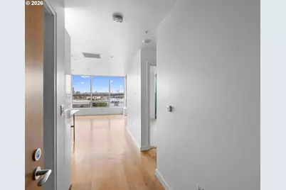 3570 S River Pkwy #805, Portland, OR 97239 - Photo 2