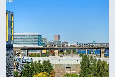 3570 S River Pkwy #805, Portland, OR 97239 - Photo 12