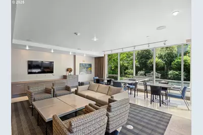 3570 S River Pkwy #805, Portland, OR 97239 - Photo 22