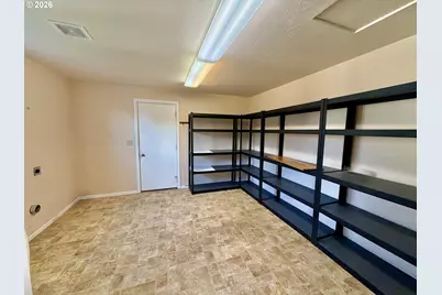 403 Linden Ln, Brookings, OR 97415 - Photo 32