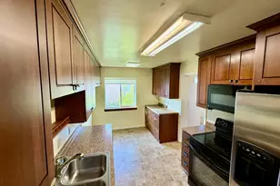 403 Linden Ln, Brookings, OR 97415 - Photo 16