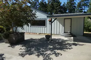 47615 Oregon Coast Hwy, Bandon, OR 97411 - Photo 10