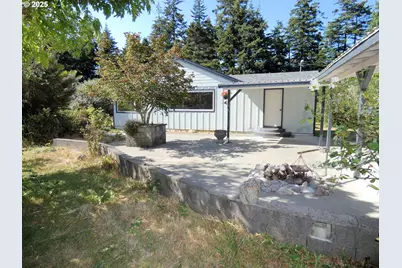 47615 Oregon Coast Hwy, Bandon, OR 97411 - Photo 8