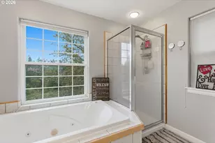16096 SE Flavel Dr, Portland, OR 97236 - Photo 28