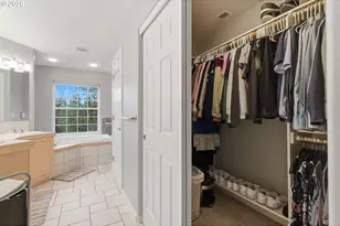 16096 SE Flavel Dr, Portland, OR 97236 - Photo 32