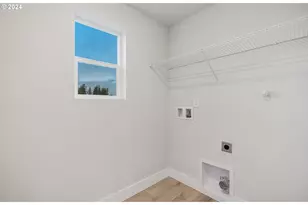 381 W Maple St, Washougal, WA 98671 - Photo 20