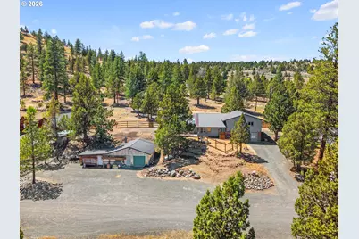 306 Adam Dr, Canyon City, OR 97820 - Photo 4