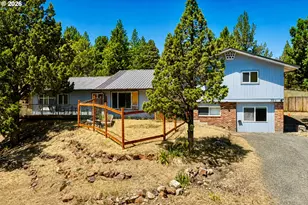 306 Adam Dr, Canyon City, OR 97820 - Photo 2