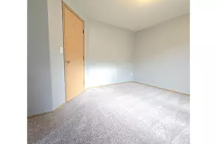 8550 N Allegheny Ave, Portland, OR 97203 - Photo 22