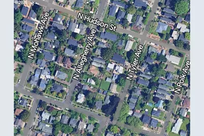 8550 N Allegheny Ave, Portland, OR 97203 - Photo 2