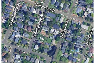 8550 N Allegheny Ave, Portland, OR 97203 - Photo 2