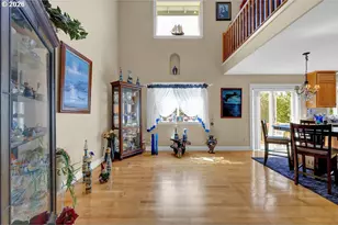 935 Hemlock St, Florence, OR 97439 - Photo 8