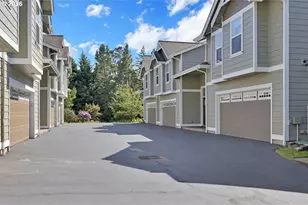 935 Hemlock St, Florence, OR 97439 - Photo 4