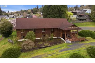 407 E 2nd St, Rainier, OR 97048 - Photo 2
