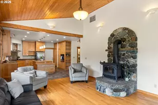 702 B Ave, La Grande, OR 97850 - Photo 16