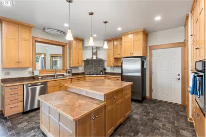 702 B Ave, La Grande, OR 97850 - Photo 10