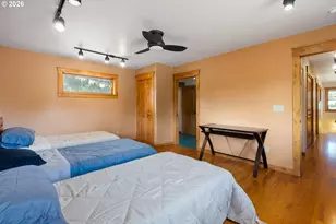 702 B Ave, La Grande, OR 97850 - Photo 24