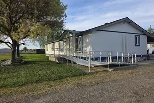 1650 11th St, Baker City, OR 97814 - Photo 2