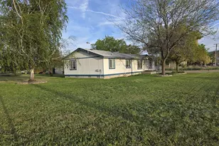 1650 11th St, Baker City, OR 97814 - Photo 1