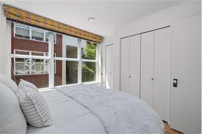 1009 NW Hoyt St #201, Portland, OR 97209 - Photo 24