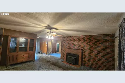 2919 SE 175th Pl, Portland, OR 97236 - Photo 4