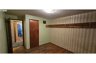 2919 SE 175th Pl, Portland, OR 97236 - Photo 6