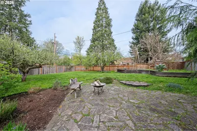 2455 Emerald Aly, Eugene, OR 97403 - Photo 38