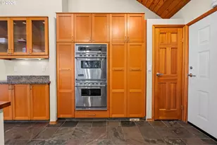 7870 Sunset Dr, Manzanita, OR 97130 - Photo 10