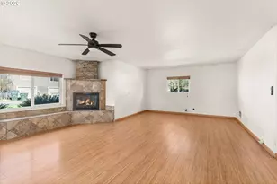 802 State St, Centralia, WA 98531 - Photo 4