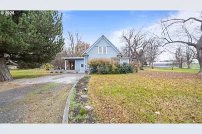 1205 S 1st St, Hermiston, OR 97838 - Photo 1