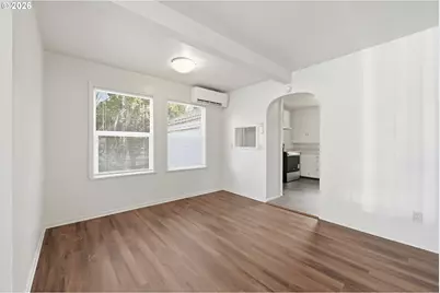 1501 E St, Springfield, OR 97477 - Photo 10