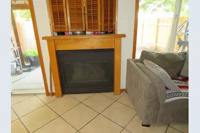 1740 NE Darby St, Hillsboro, OR 97124 - Photo 16