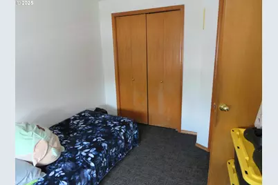 1740 NE Darby St, Hillsboro, OR 97124 - Photo 26