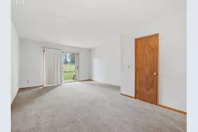 1308 NE Hogan Dr, Gresham, OR 97030 - Photo 8