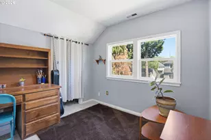 9418 N Allegheny Ave, Portland, OR 97203 - Photo 18