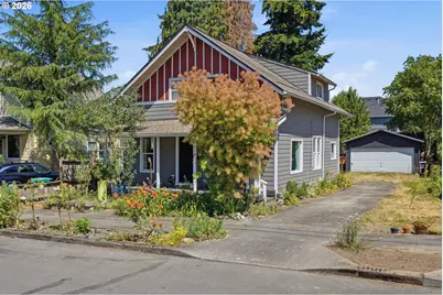 9418 N Allegheny Ave, Portland, OR 97203 - Photo 2