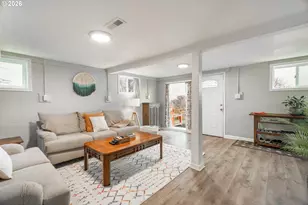 2410 E 12th St, The Dalles, OR 97058 - Photo 2