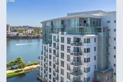 1260 NW Naito Pkwy #807B, Portland, OR 97209 - Photo 2