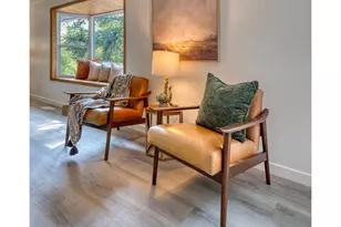 10525 SW 63rd Dr, Portland, OR 97219 - Photo 8