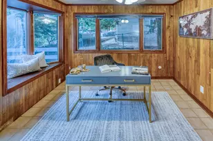 10525 SW 63rd Dr, Portland, OR 97219 - Photo 12