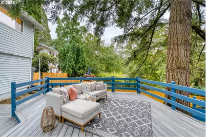 10525 SW 63rd Dr, Portland, OR 97219 - Photo 38