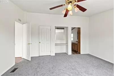 655 NE Burnett Rd #4, McMinnville, OR 97128 - Photo 18