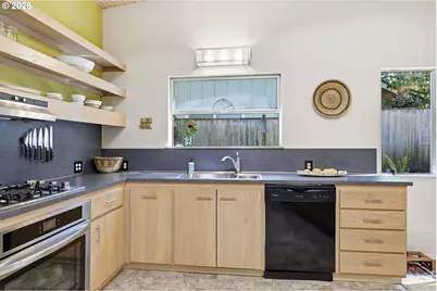 3730 Donald St, Eugene, OR 97405 - Photo 16