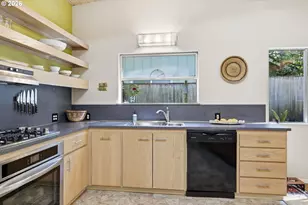 3730 Donald St, Eugene, OR 97405 - Photo 16
