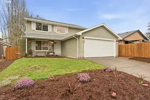 1559 E 2nd St, Newberg, OR 97132 - Photo 2