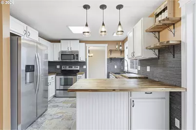 1559 E 2nd St, Newberg, OR 97132 - Photo 34