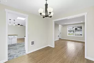 1559 E 2nd St, Newberg, OR 97132 - Photo 14